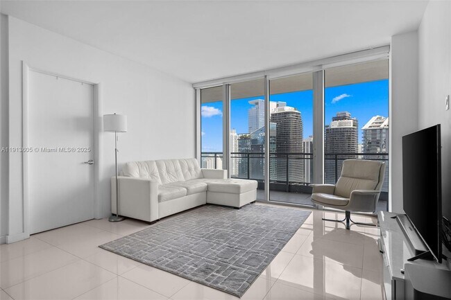 Building Photo - 92 SW 3rd St