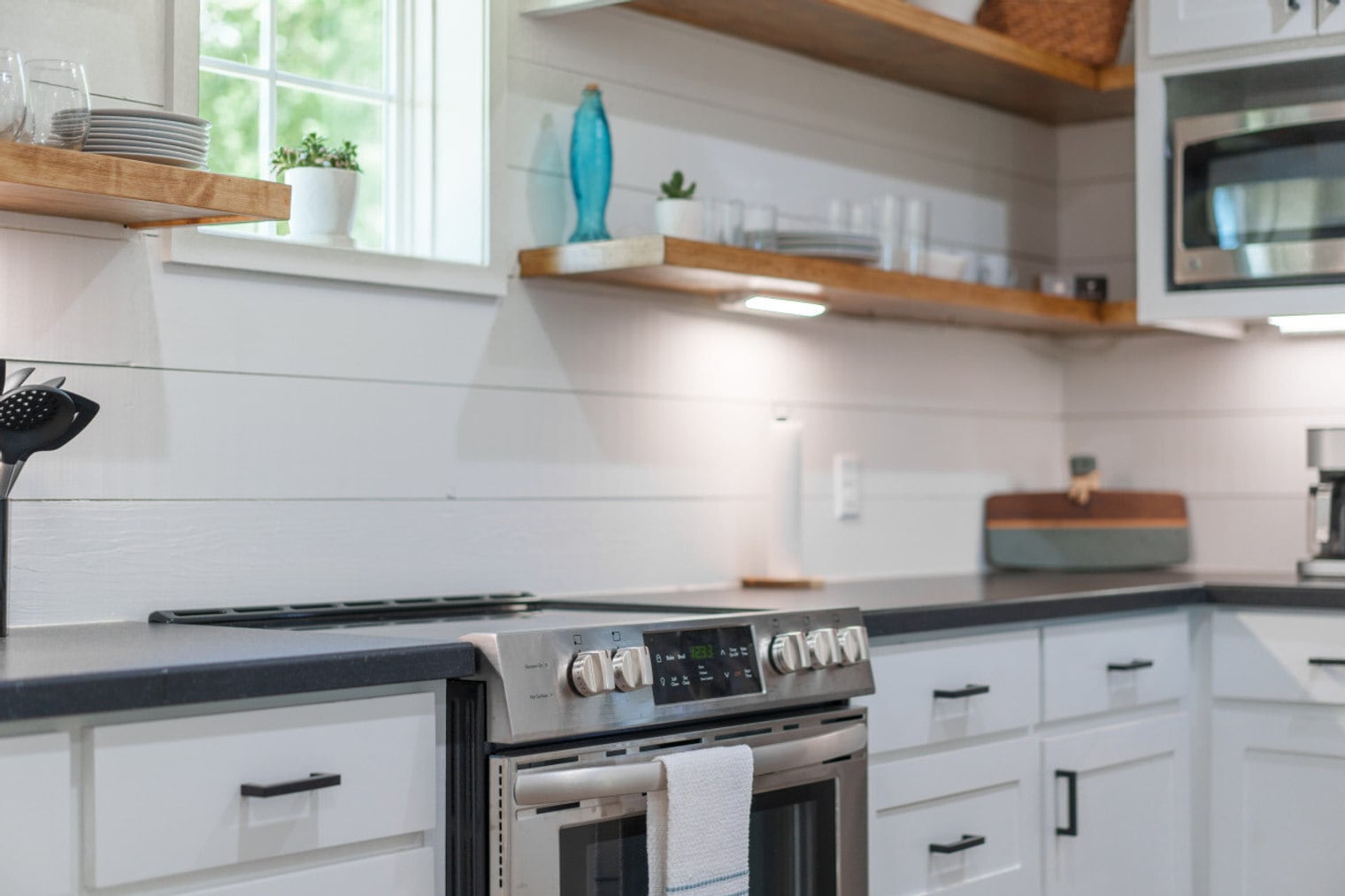 Building Photo - 8300 Lone Star Rd