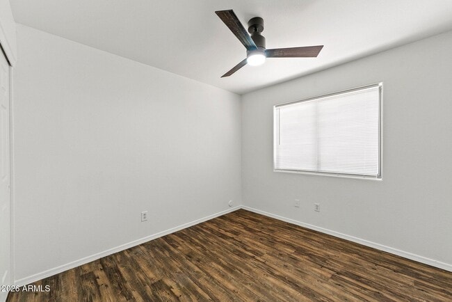 Building Photo - 17534 W Coyote Trail Dr
