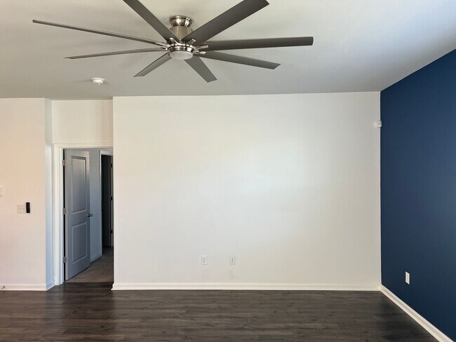 Building Photo - Four-Bedroom, Three-Bath, Unfurnished Hous...