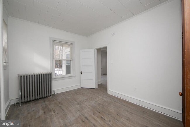 Building Photo - 34 Yale Rd