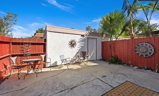 Patio - 3201 Via Pescado
