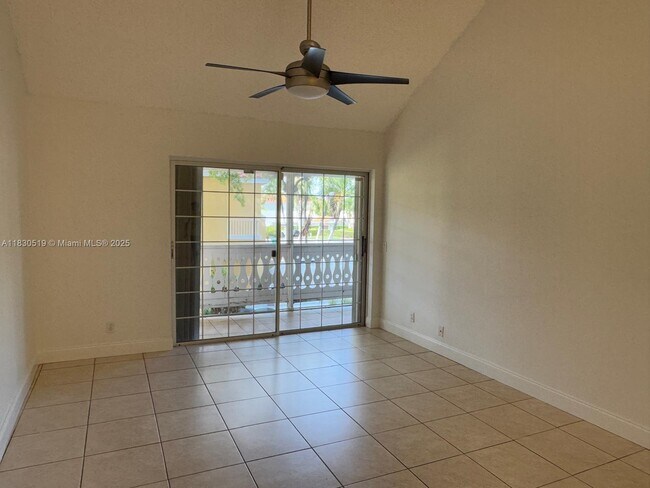 Building Photo - 10441 Mahogany Key Cir