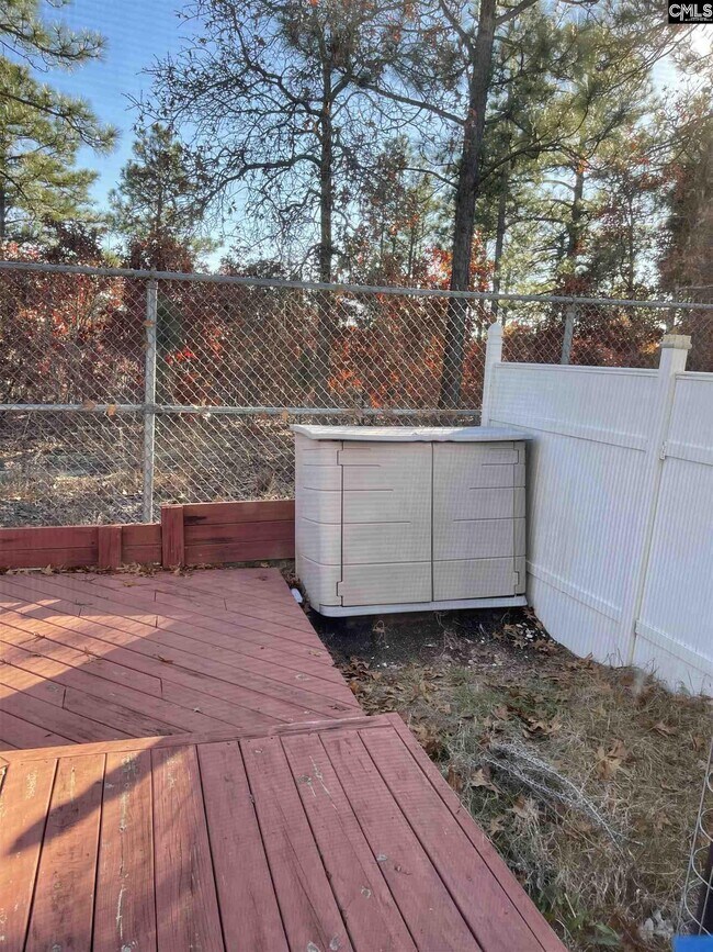 Building Photo - 553 Summit Terrace Ct