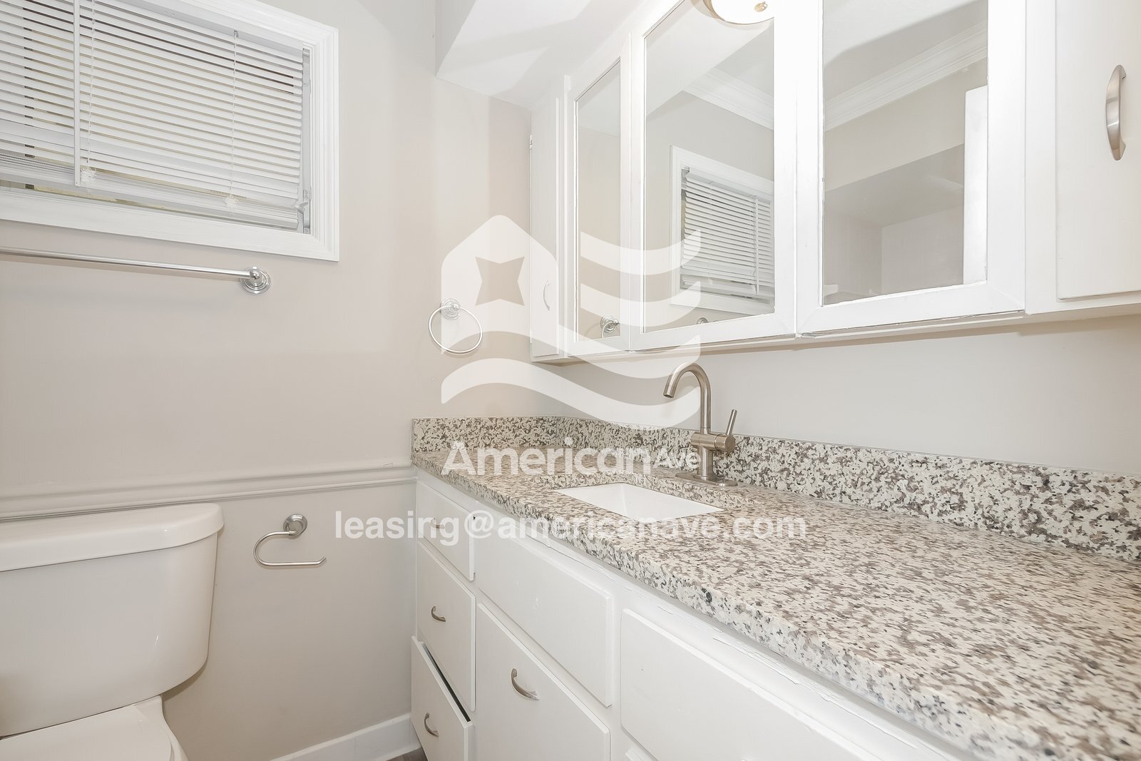 Building Photo - 4902 20th Ave