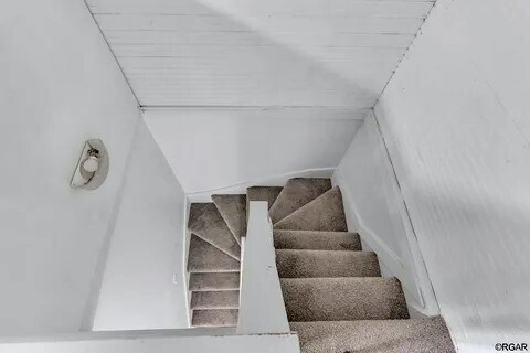 Building Photo - 529 Rudd Ave