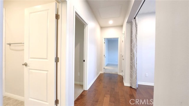 Building Photo - 22 Ovation