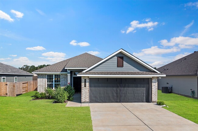 Building Photo - 428 Shoreview Dr