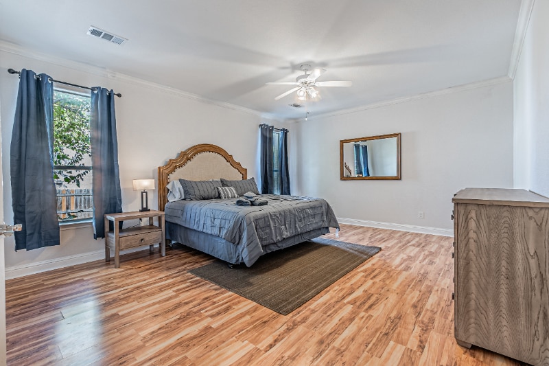 Building Photo - 4224 Las Brisas Dr