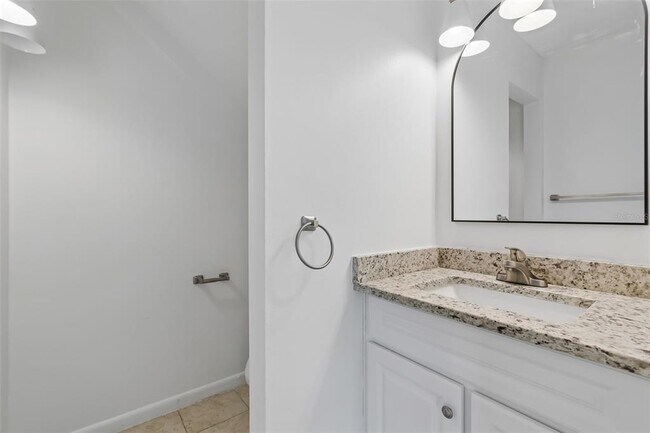 Building Photo - 5182 Sunridge Palms Dr