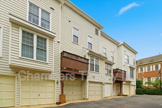 Building Photo - 4664 Kirkland Pl