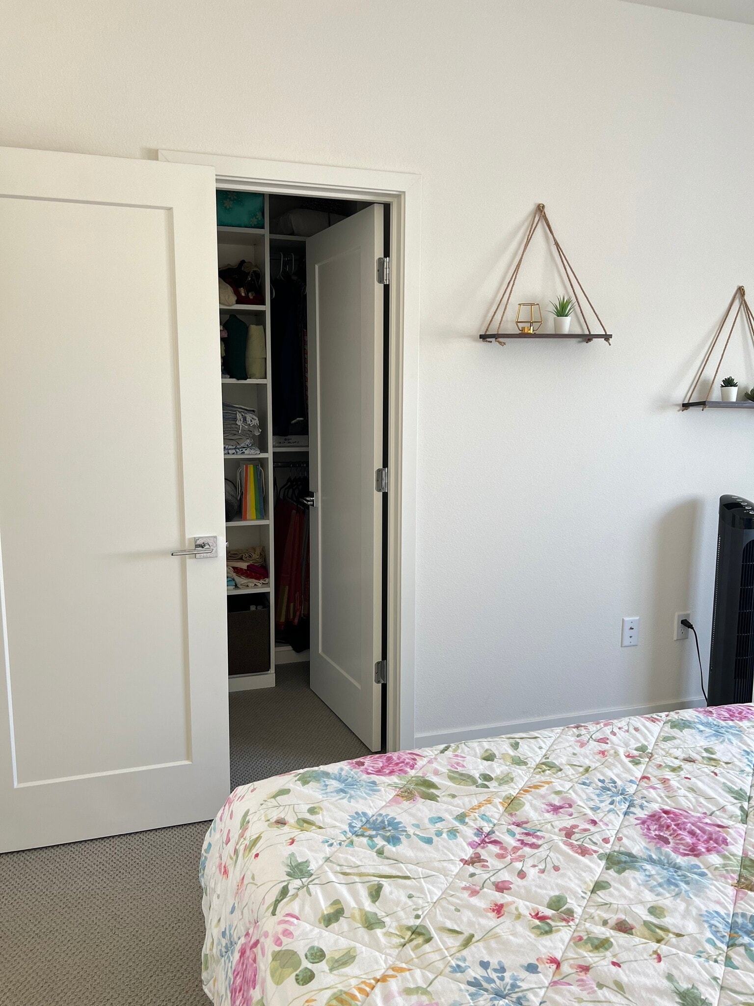 Building Photo - 45079 Insight St