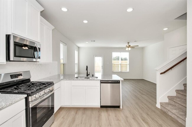 Building Photo - 1534 Revolution Way
