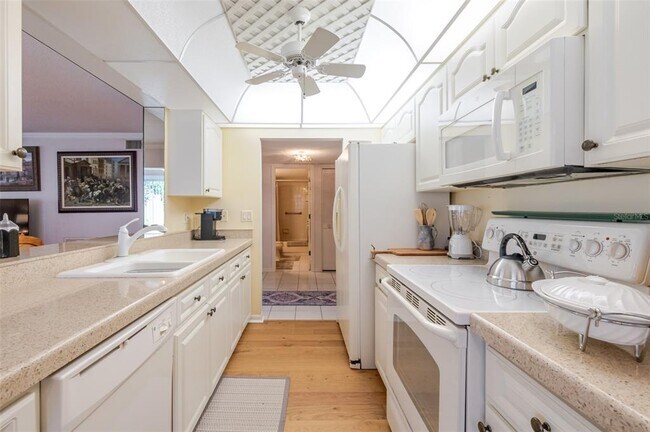 Building Photo - 5609 Sheffield Greene Cir