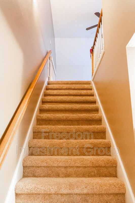 Building Photo - 1000 Harbour Shore Dr