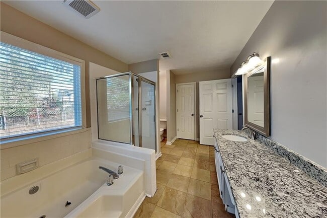 Building Photo - 4880 Camberbridge Dr