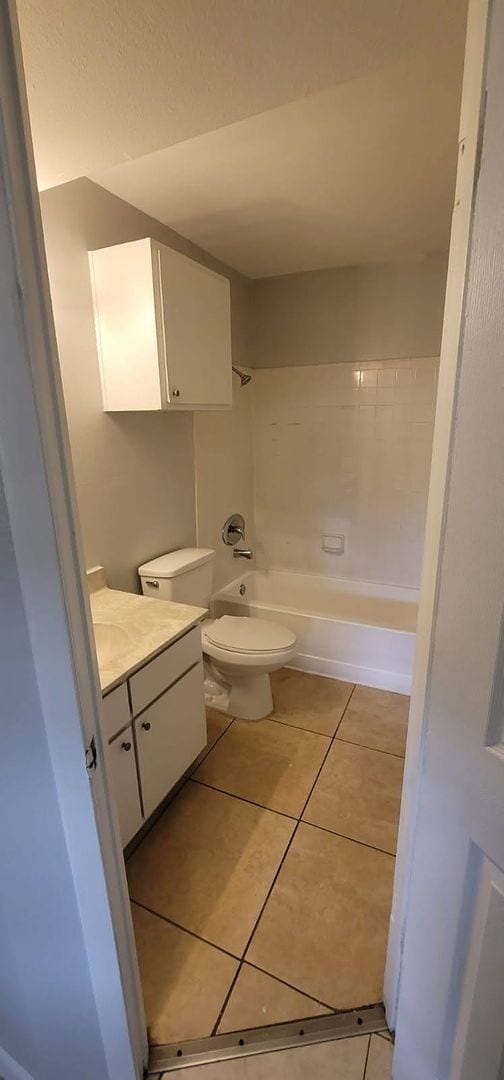 Building Photo - Great 1/1 in the Heart of Sunrise