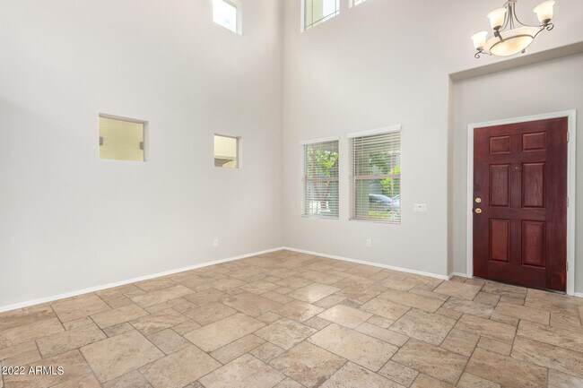 Building Photo - 9130 W Cypress St