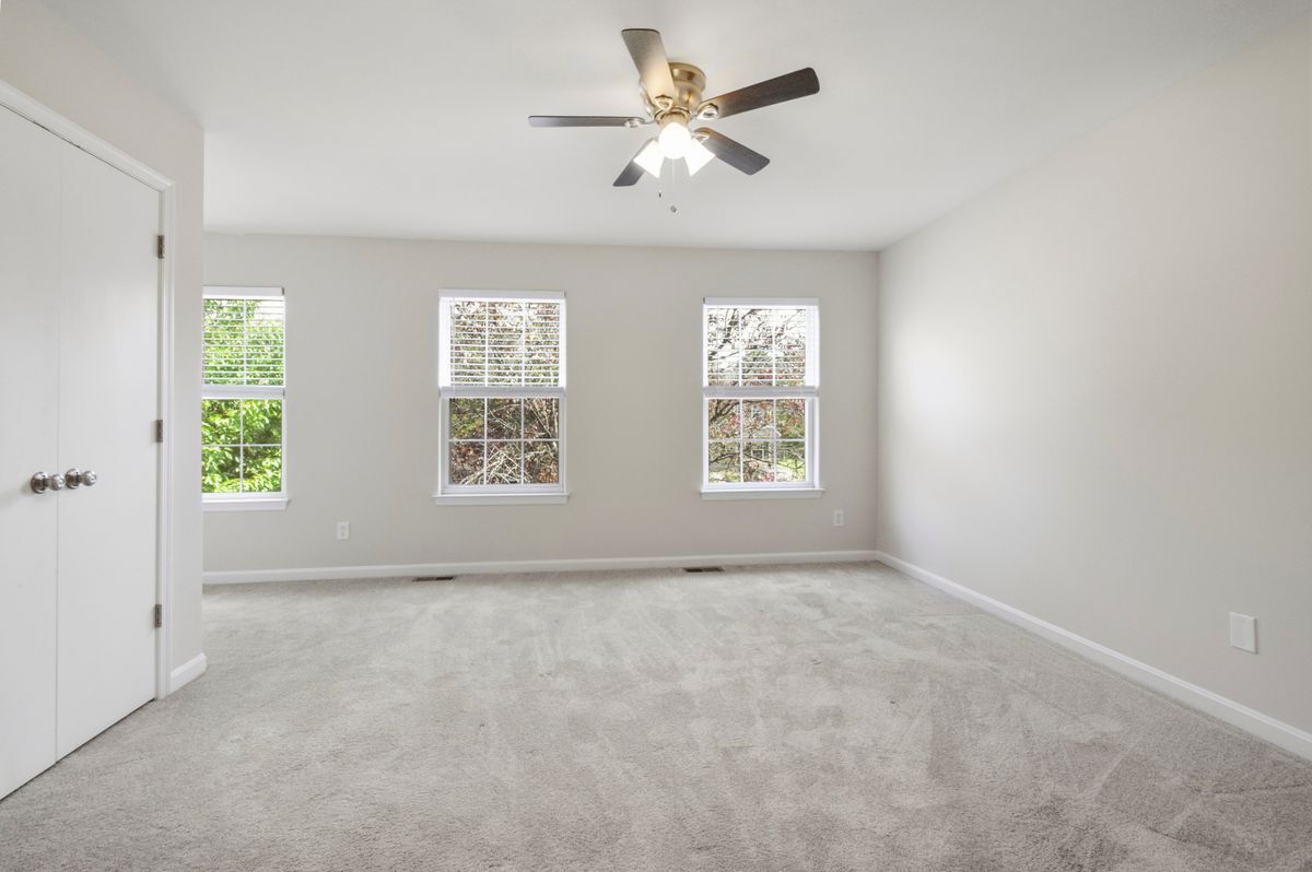 Building Photo - 9922 Matti Hill Ct