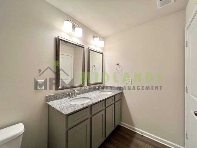 Building Photo - 822 Yellow Swan Ln