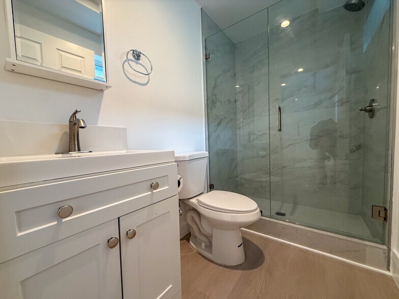 Building Photo - 6030 Colfax Ave