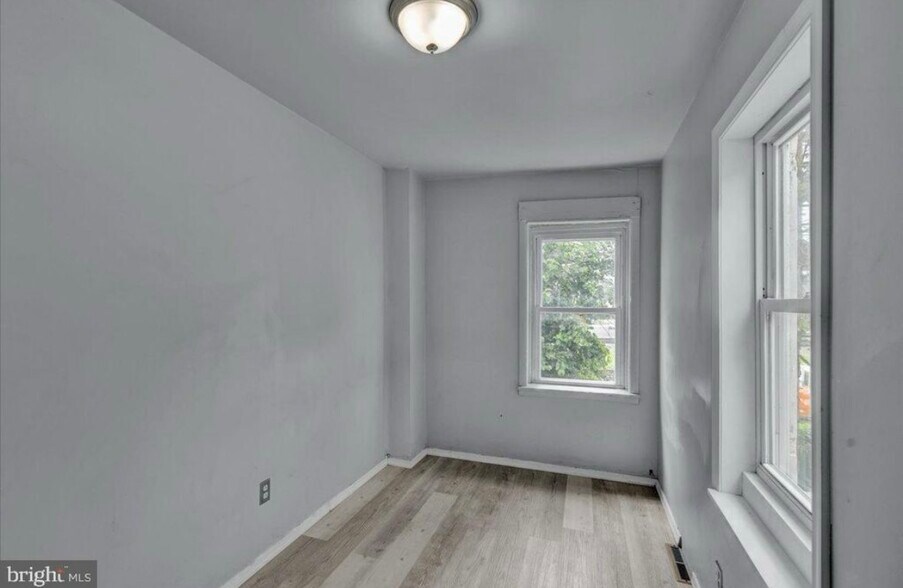 Building Photo - 226 Hudson St