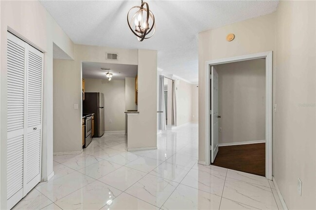 Building Photo - 5655 Bentgrass Dr
