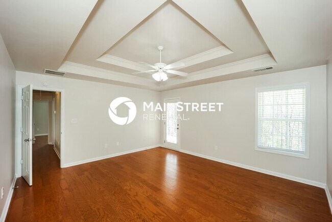 Building Photo - 4 Bedroom Pet-Friendly Home in ATLANTA, GA with Main Street Renewal