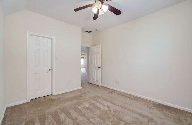 Building Photo - 11704 Shoal Landing St