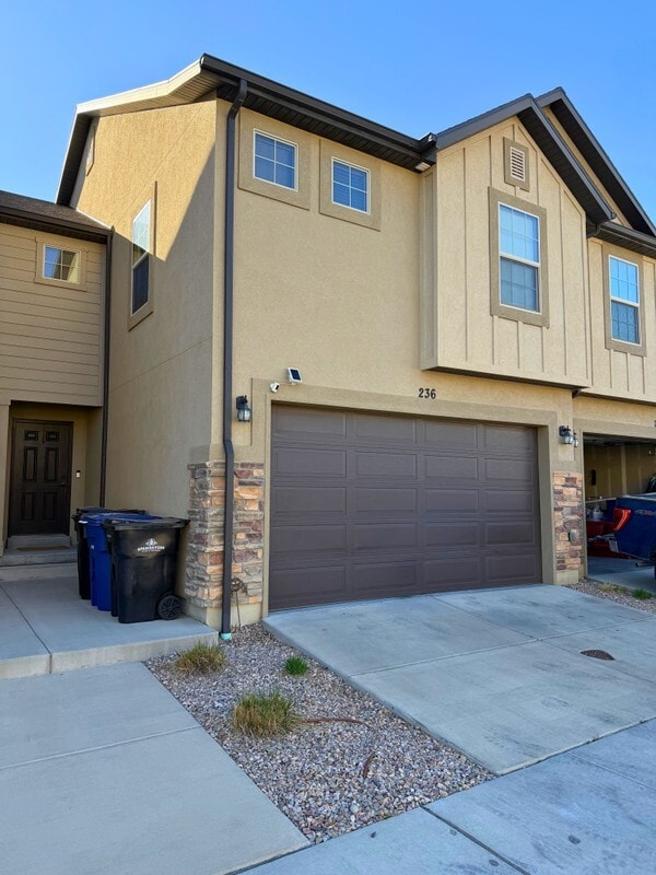 Building Photo - 236 S 1800 E