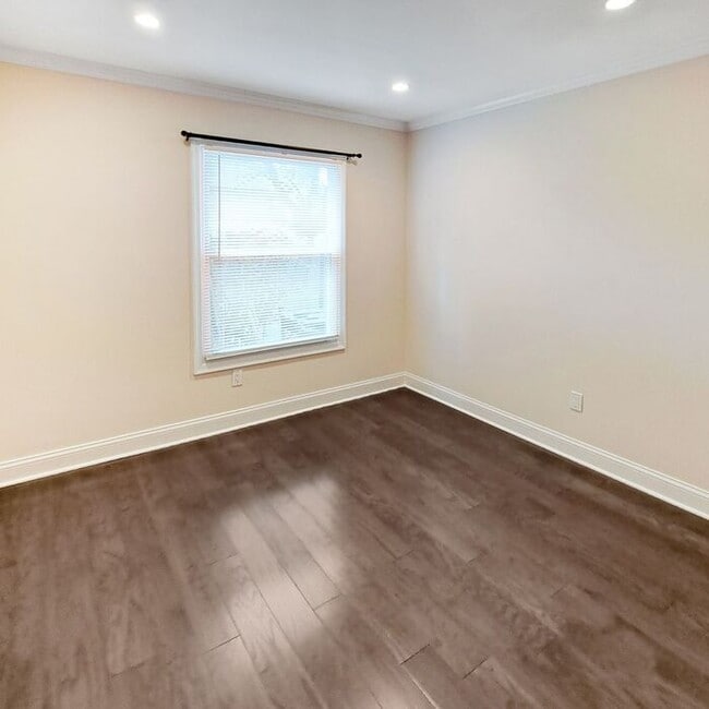 Building Photo - 3279 Chester Grove Rd