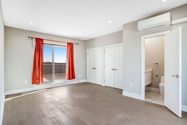 Building Photo - 2812 Georgia Ave NW