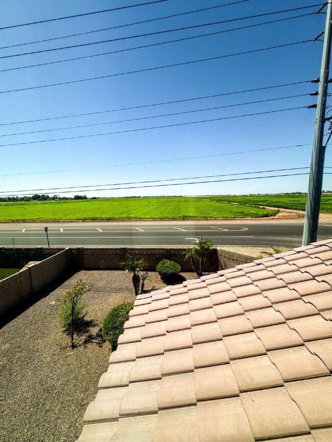 Building Photo - Spacious 4-Bed, 3-Bath Gem with 1804 Sq. F...