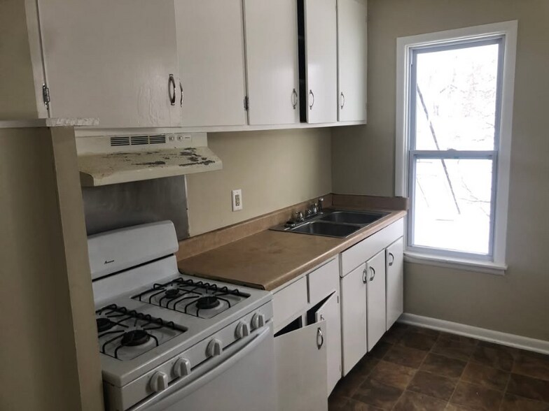 Building Photo - 1304 Forbes St