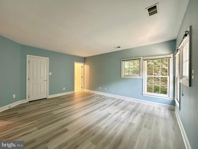Building Photo - 1460 Carrington Ridge Ln