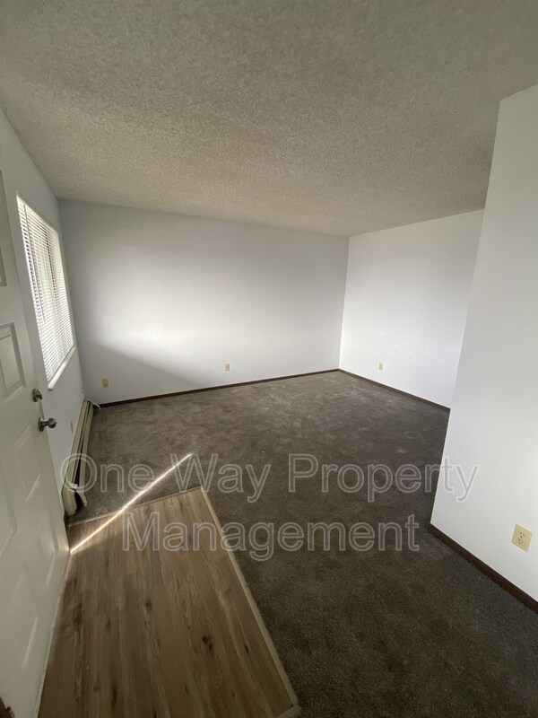Building Photo - 2511 W 27th St
