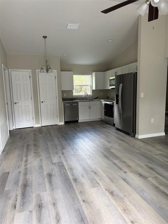 Building Photo - 9541 N Travis Dr