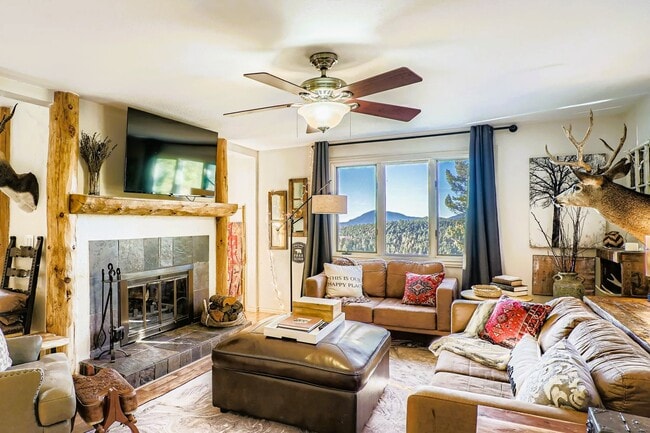 Building Photo - 13203 S Wamblee Valley Rd