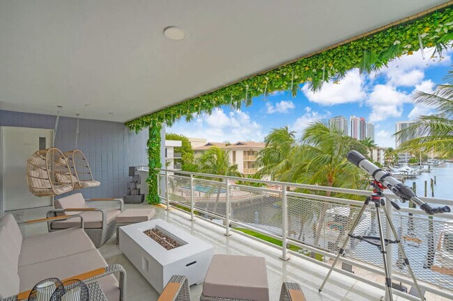 Building Photo - 468 Golden Isles Dr