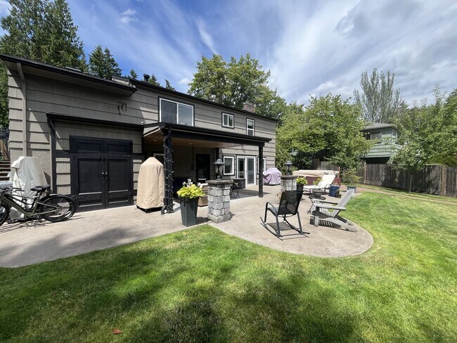 Building Photo - Magazine-Worthy Vermont Hills Home | Sports Court, Theater Studio & Gourmet Kitchen