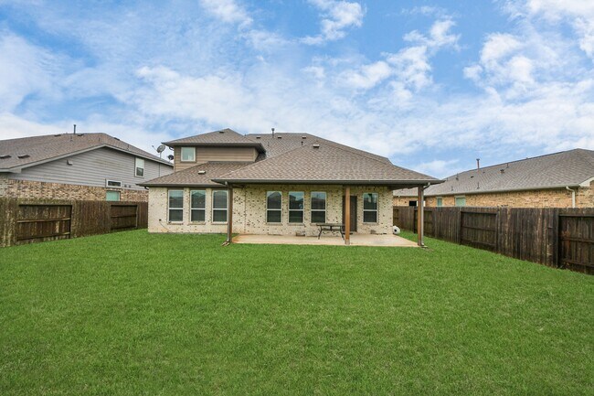 Building Photo - 2326 Kelson Cove Dr