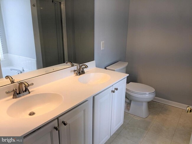 Building Photo - 307 Timberbrook Ct