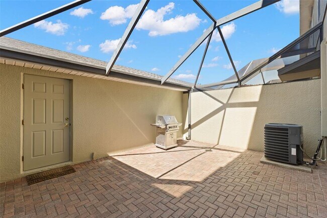 Building Photo - 14114 Oakham St