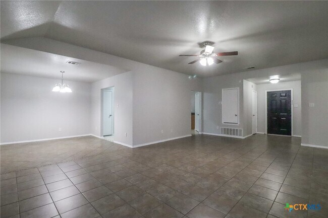 Building Photo - 1705 Liberty Hill Dr