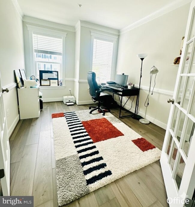 Building Photo - 3400 Landing Way