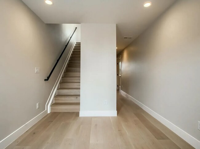 Building Photo - "Spacious 3-Bed Townhouse in Arvada with 2.5 Baths & 1854 Sq Ft of Comfort!"