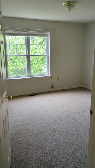 Upstairs bedroom #2 - 631 N 44th St