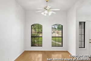 Building Photo - 109 Weeping Willow