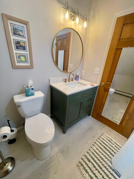 Building Photo - 176 North St