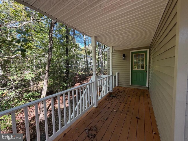 Building Photo - 184 Fargo Rd